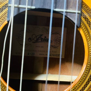 ARIA  A-20 クラシックギター　替の弦有り ARIA A-20 クラシックギター 替の弦有り