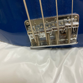 【超美品】エレキベースFORMESTAR