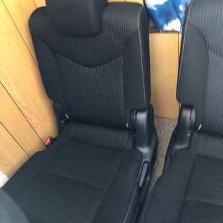 プリウス‪α‬の 純正シート一式