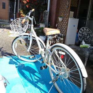 臨時休業の為3月21日までの引き取りの方値引きします。10000円　PayPayで支払いができます。新古車シマノ日本製品　26インチ　6段変速　折り畳み