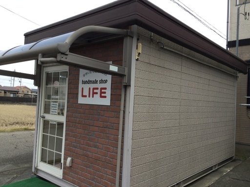 プレハブハウス（移動型）店舗 趣味の部屋としてお売りします（新潟県内限定）
