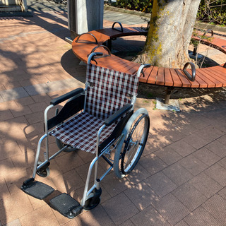 ニッシン自走式車椅子折りたたみ 介護福祉 ちょっと難あり