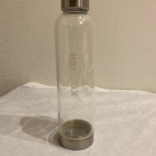 H&F ドリンクボトル　ガラス製