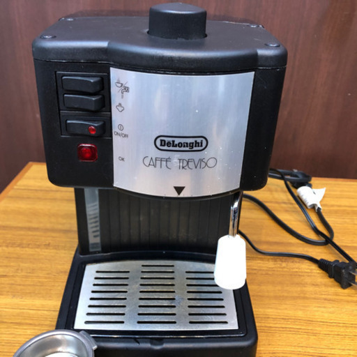 値下げ中　デロンギ　エスプレッソメーカーと電動コーヒーミルのセット