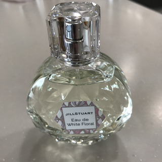 ジルスチュアート　香水　50ml