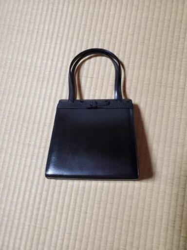 本革 ハンドバッグ