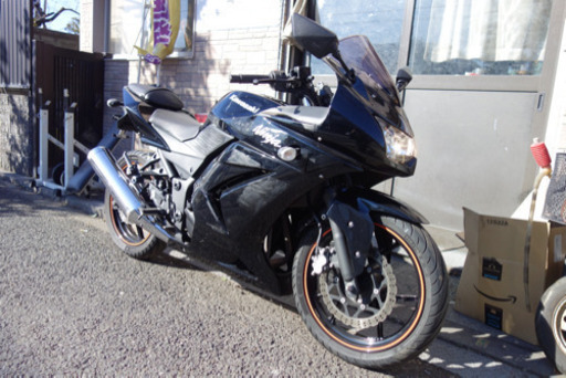 カワサキ ニンジャ250R 単車