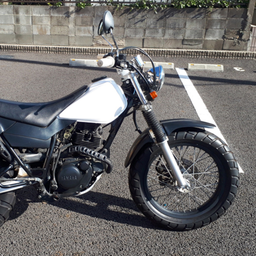 ヤマハ YAMAHA TW200