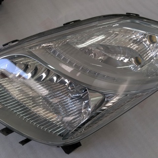 外装、車外用品 プリウス ヘッドライト（レンズリペア品、左右ペア）