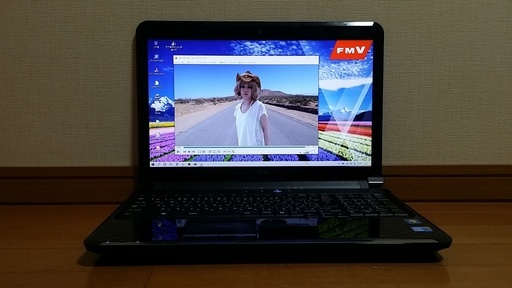 Windows10 ブルーレイ i5搭載 富士通ノートパソコン USBマウスプレゼント中 (15.6型 i5-560M)