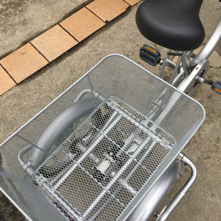 整備済 新古車 三輪車 シルバー