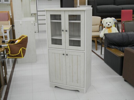 ニトリ フレンチカントリー風食器棚 サイズ 約 幅59 奥31 高118 ホワイト 苫小牧西店 モノハウス苫小牧西 苫小牧 の収納家具 食器棚 キッチン収納 の中古あげます 譲ります ジモティーで不用品の処分
