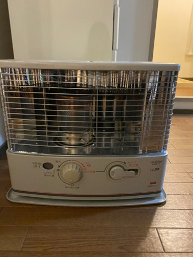 受渡し予定者決まりました！石油ストーブ　中古　トヨトミ