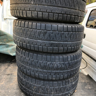 ベンツ　スタッドレスタイヤ付き
