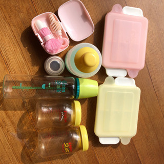 哺乳瓶、哺乳瓶洗い、粉ミルク入れ、離乳食保存容器