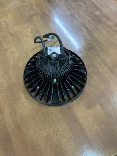 高天井用 LED投光器　(新品)