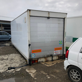 新品入荷 シャッター4トンコンテナ車入荷しました！ その他