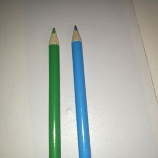 色鉛筆❤️コンパクト🎉緑、あお