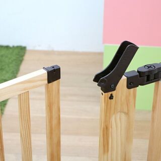 早い者勝ち‼️✨良品✨日本育児ベビーゲート　木製パーテーション FLEX400-W 000000000681_SDA9N0n.jpg