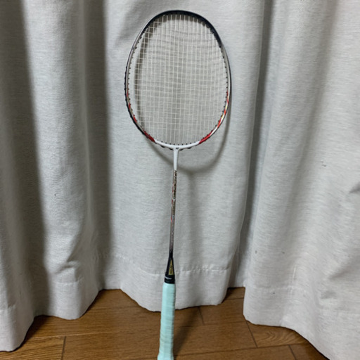 ヨネックスバドミントンラケットナノスピード7000