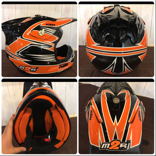 KTMとM2Rのコラボのヘルメット KTMとM2Rのコラボのヘルメット