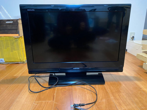 東芝　REGZA 26インチ