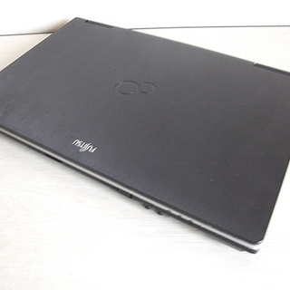 高速SSD120GB搭載 第二世代 Core i5-2520M LIFEBOOK E741/C
