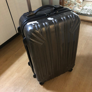 【無料】スーツケース/キャリーバック