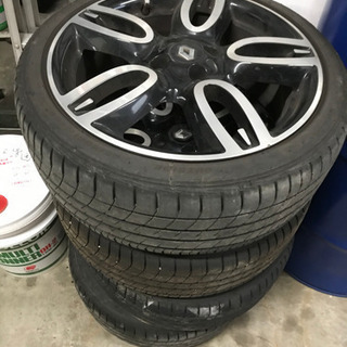 １７インチ　普通車用タイヤ