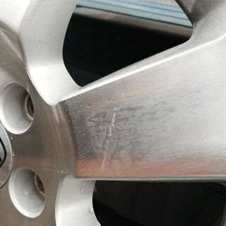 ホンダ純正17インチアルミホイール&スタッドレスタイヤ４本セット（タイヤ3シーズン目。山タップリ。215/60/R17）