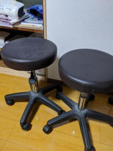 施術イス