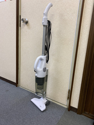 【一人暮らし応援】Haier サイクロン式スティック型クリーナー　2017年製2B-013