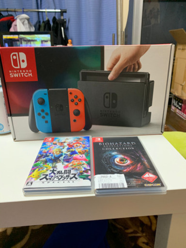 Nintendo switch  本体　(定型文は取引しない)