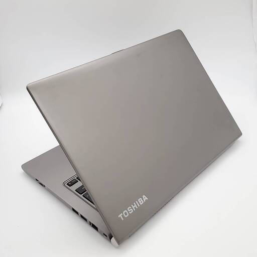 東芝  Corei5  メモリ4GB SSD128GB ノートパソコン マウス付き(数量限定)