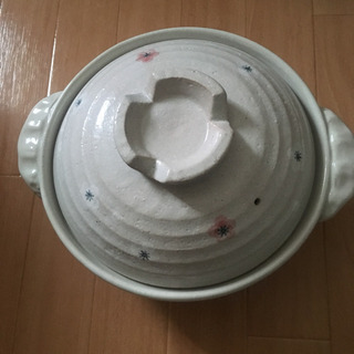 白い土鍋