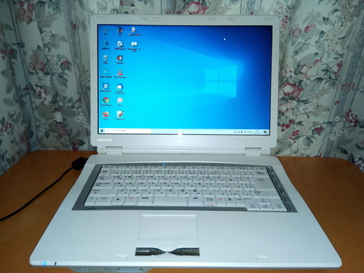 ノートパソコンNEC Lavie LL550/L／Windows10