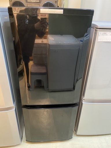 冷蔵庫 MITSUBISHI 三菱 MR-P15Y-B 2015年製 2D 146L 黒 中古品①