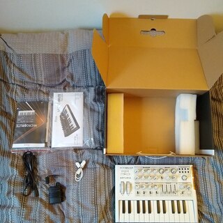Arturia Microbrute アナログシンセサイザー