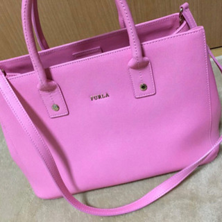 フルラ  FURLA パステルピンク　ハンドバッグ　一度使用　新...