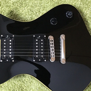 【取引中】エレキギター Fernandes Ravelle STD