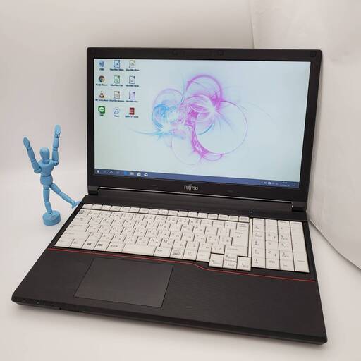 富士通 Corei5 メモリ4GB HDD320GB ノートパソコン
