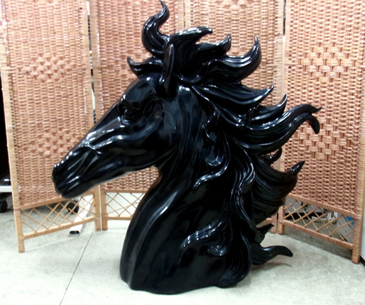 オブジェ 大迫力 馬 頭部 樹脂製 等身大 大型アニマル 動物オブジェ ブラック 南12条店