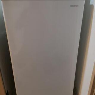 アイリスオーヤマ製冷蔵庫(75リットル)