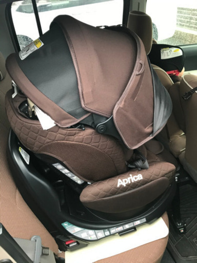 （希望価格を教えて下さい！）APRICA フラディアグロウ　ISOFIX