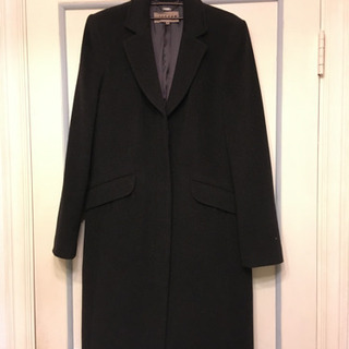 イギリスのブランド、ジグソー　アンゴラ混　黒のコート