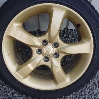 スバル純正ゴールド　スタッドレスタイヤ