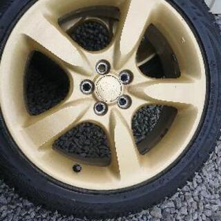 スバル純正ゴールド　スタッドレスタイヤ