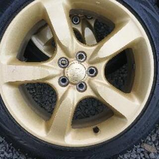 スバル純正ゴールド　スタッドレスタイヤ