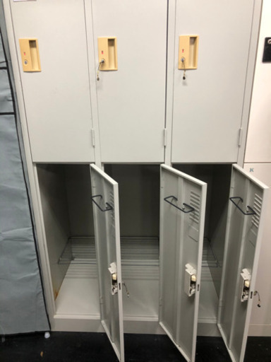 民泊・業務用ロッカー備品7万円→3万円で！