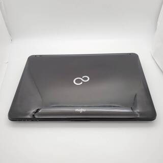 富士通 Corei7 メモリ8GB SSD256GB ノートパソコン マウス付き(数量限定)